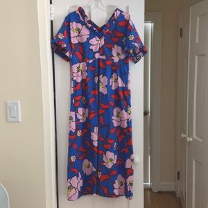 Fabulous Sara Campbell dress